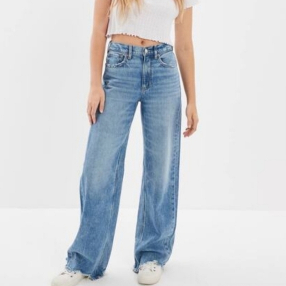 American Eagle Super Highrise Baggy Wide Leg Jeans